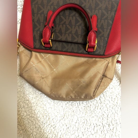 Michael Kors Ciara Medium Messenger Top Zip - Picture 11 of 11